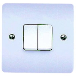 MK K4872PPK 10A Light Switch 2 Gang 2 Way £2.84