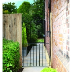 Wickes Chelsea Bow Top Black Metal Gate 1790 x 838mm - Fits