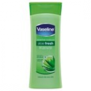 Vaseline Aloe Fresh Essential Moisturising L