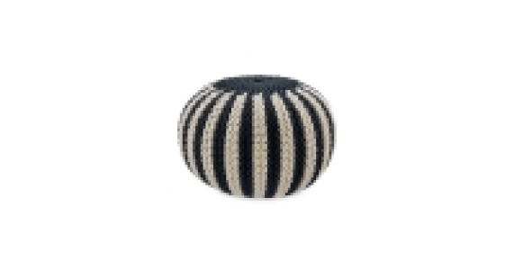Knitted Pouffe
