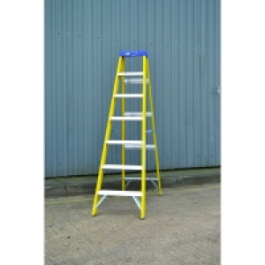 Youngman 7 Tread Heavy Duty Grip Step Ladder £71.99