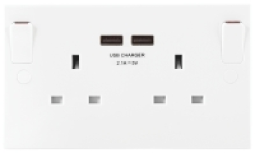 Wickes 13A Double Switched Power Socket with 2 x USB Charger £8.99