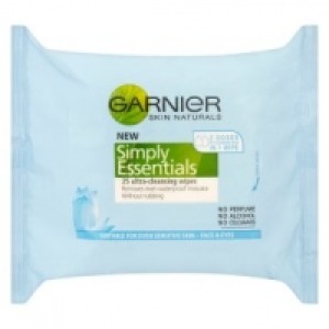 Skin Naturals Simply Essentials Facial Cleansing Wipes £2.50