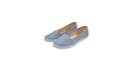 Ladies Canvas Pumps