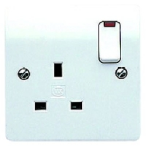 MK Logic Plus Switched Single Socket With Neon £7.99