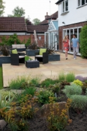 Marshalls Indian Sandstone 15.2m2 Patio Pack - Buff Multi
