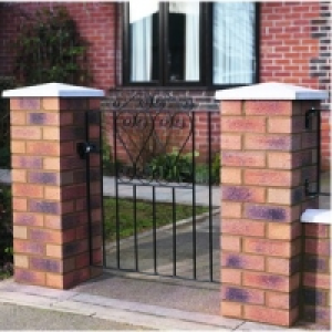 Wickes Chelsea Bow Top Black Metal Gate 900x838mm &pound;39.99