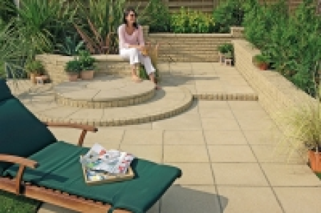Marshalls Saxon 600 x 600 x 35mm Single - Buff