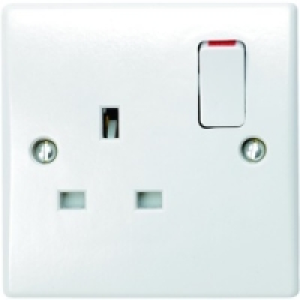 13A Slimline Switched Socket 1 Gang White PK6 £11.90