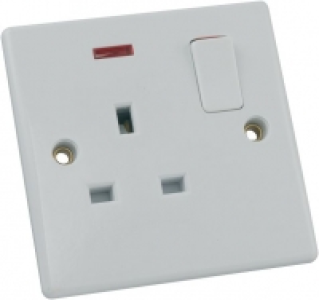 Schneider Ultimate 13AMP Switched Socket & Neon 1 Gang