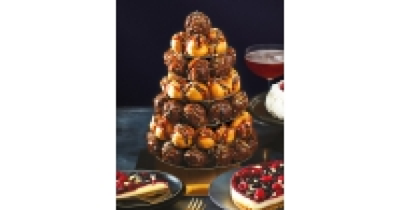 Aldi  Specially Selected Croquembouche