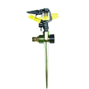 Wickes Spiked Pulsating Garden Hose Sprinkler £5.99