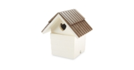 Loveheart Beach Hut Bird House £7.99
