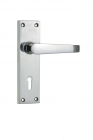 Wickes New York Victorian Straight Lock Handle Chrome Finish &pound;12.99