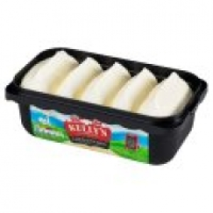 Cornish Clotted Cream Ice Cream £2.50