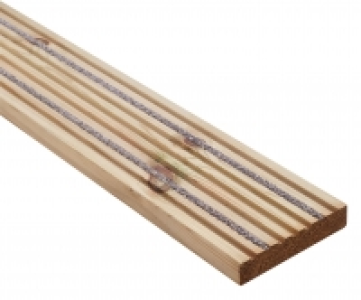 Wickes Anti Slip Deck Board 28 x 140mm x 2.4m £15.99