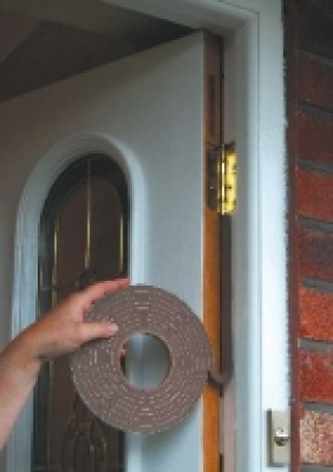 Wickes Extra Thick Draught Seal Brown 3.5m £4.99