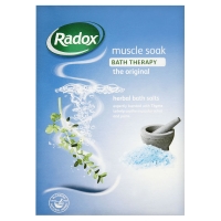 Wilko  Radox Muscle Soak Herbal Bath Salts with Thyme 400g