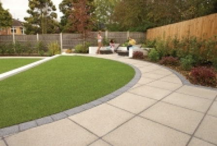 Marshalls Saxon 600 x 300 x 35mm Pack 30 - Natural
