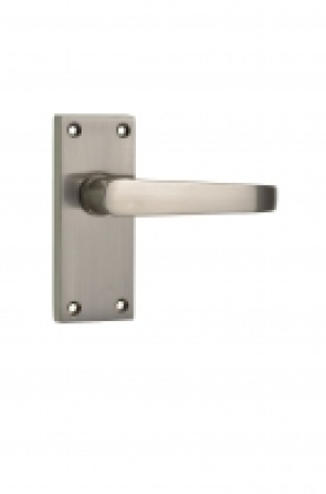 Wickes Toronto Victorian Straight Latch Handle Set Satin Nic