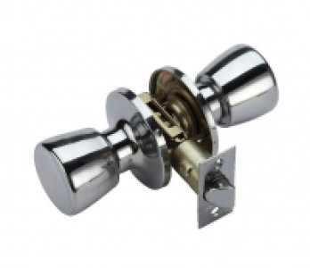 Wickes Passage Knob Set Chrome Finish £15.99