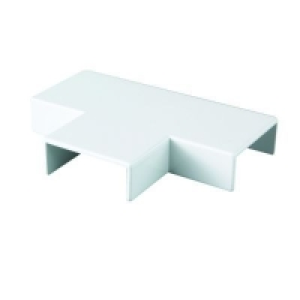 Wickes Mini Trunking Flat Tee White 38x16mm &pound;1.19
