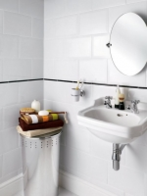 Wickes Bevelled Edge White Gloss Ceramic Wall Tile 300 x 200
