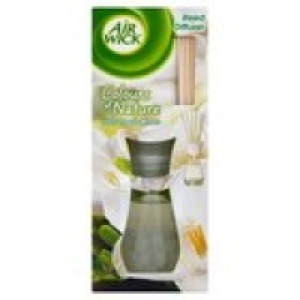 Airwick Reed Diffuser Ivory Freesia Bloom