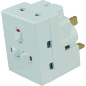 Wickes 13AMP 250V 3 Way Switched Adaptor £14.09