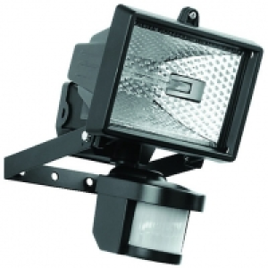Wickes 120W PIR Floodlight Black £12.99