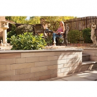 Wickes  Marshalls Sawn Versuro Smooth Golden Sand Walling Patio Pack