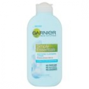 Garnier Simply Essentials Soothing Cleansing