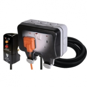 Masterplug 13A Switched Socket 2 Gang & Plug Kit WP22KIT/3