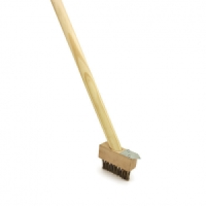 Bentley Pine Patio Weed Brush