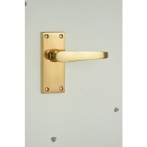 Wickes Rome Victorian Straight Latch Handle Polished Brass F &pound;10.49