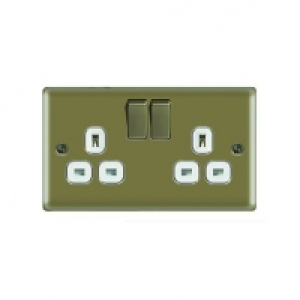 Wickes 13A Switched Socket 2 Gang Pearl Nickel Raised Plate £9.99