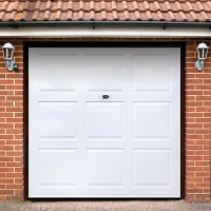 Wickes Georgian Grp Garage Door White 1981 x 2134mm
