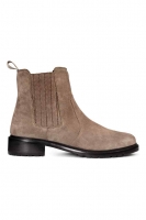 HM   Lined suede Chelsea boots