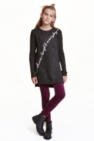 HM   Knitted jumper with sequins