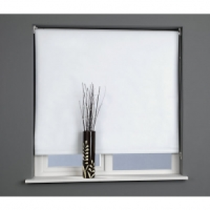 Plain Blackout Roller Blind 120cm White &pound;21.24