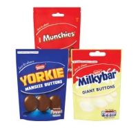 Budgens  Yorkie Man-Size, Milkybar Giant Buttons, Munchies Pouch