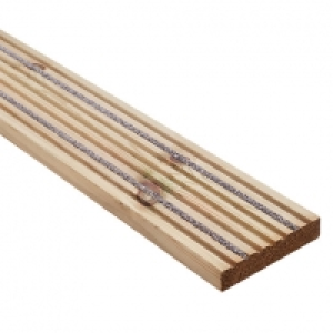 Wickes Anti Slip Deck Board 28 x 140mm x 2.4m