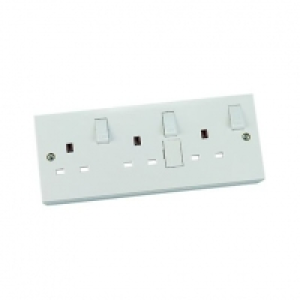 Wickes  Wickes Single to Triple Socket Convertor Kit