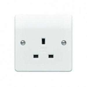 MK 13A Unswitched Single Socket K0780RPWHI £4.25