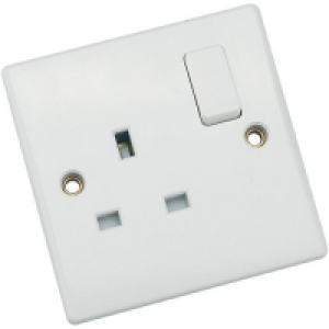 Schneider Ultimate 13AMP Dp Switched Socket 1 Gang £1.35