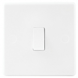 Wickes 10A Light Switch 1 Gang 2 Way White Slimline £1.29