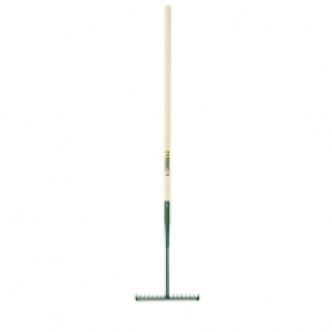 Bulldog Tarmac Rake with Ash Handle 1219mm £29.99
