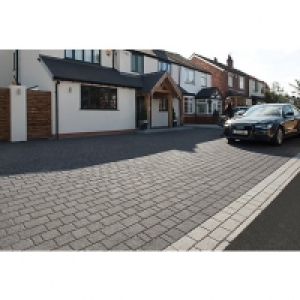 Marshalls Argent Priora Textured Graphite Block Paving Drive