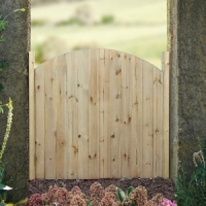 Wickes Durable Arched Top Timber Gate - 915 x 895 mm