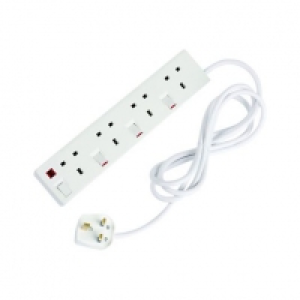 Wickes Extension Lead 4 Sockets 2m Switched £5.00